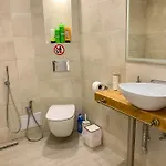 Апартаменты Sunny Balcony 2br Center