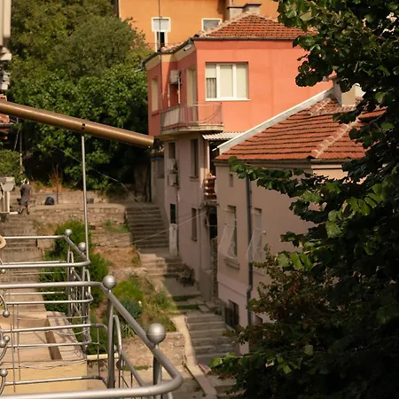 Sunny Balcony 2br Center *