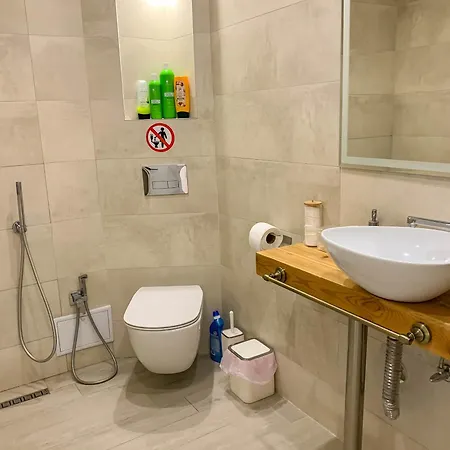 Apartamento Sunny Balcony 2br Center