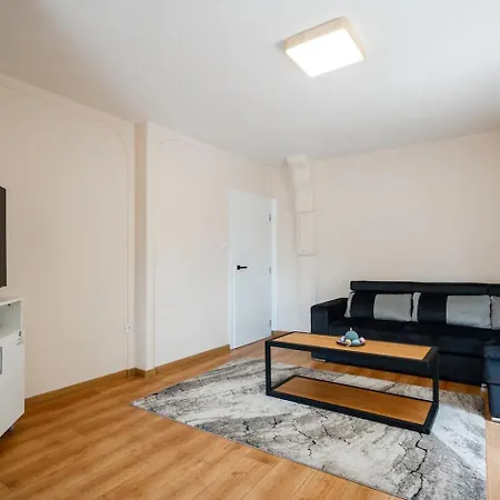 2-bedroom Flat - Sunny Balcony * Plovdiv