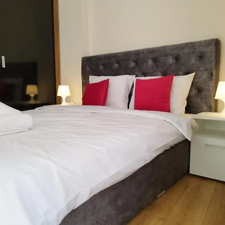 Daire Sunny Balcony 2br Center Filibe