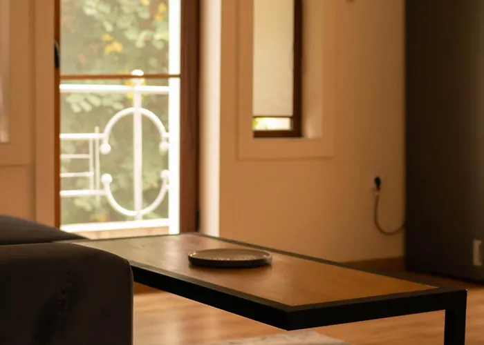 Sunny Balcony 2br Center דירה פלובדיב